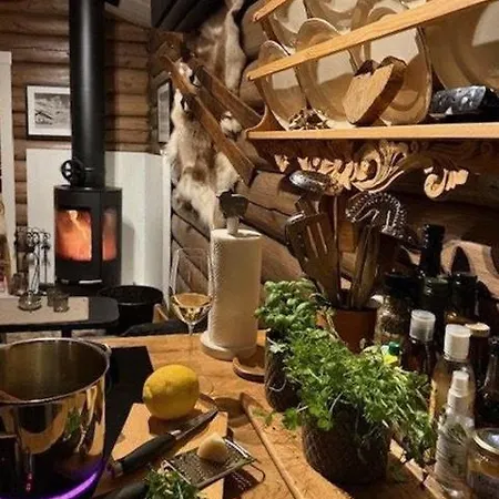 Сasa de vacaciones Timber With Wood-fired Hot Tub In Trysil *