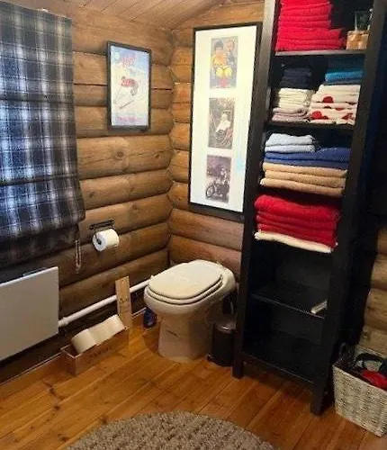 Casa de Férias Timber With Wood-fired Hot Tub In Trysil *