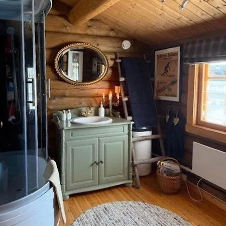 Timber With Wood-fired Hot Tub In Trysil * Granasen